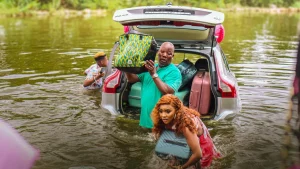 Disaster Holiday (2024) ทริปวุ่นวายของชายว้าวุ่น Disaster Holiday (2024) ทริปวุ่นวายของชายว้าวุ่น